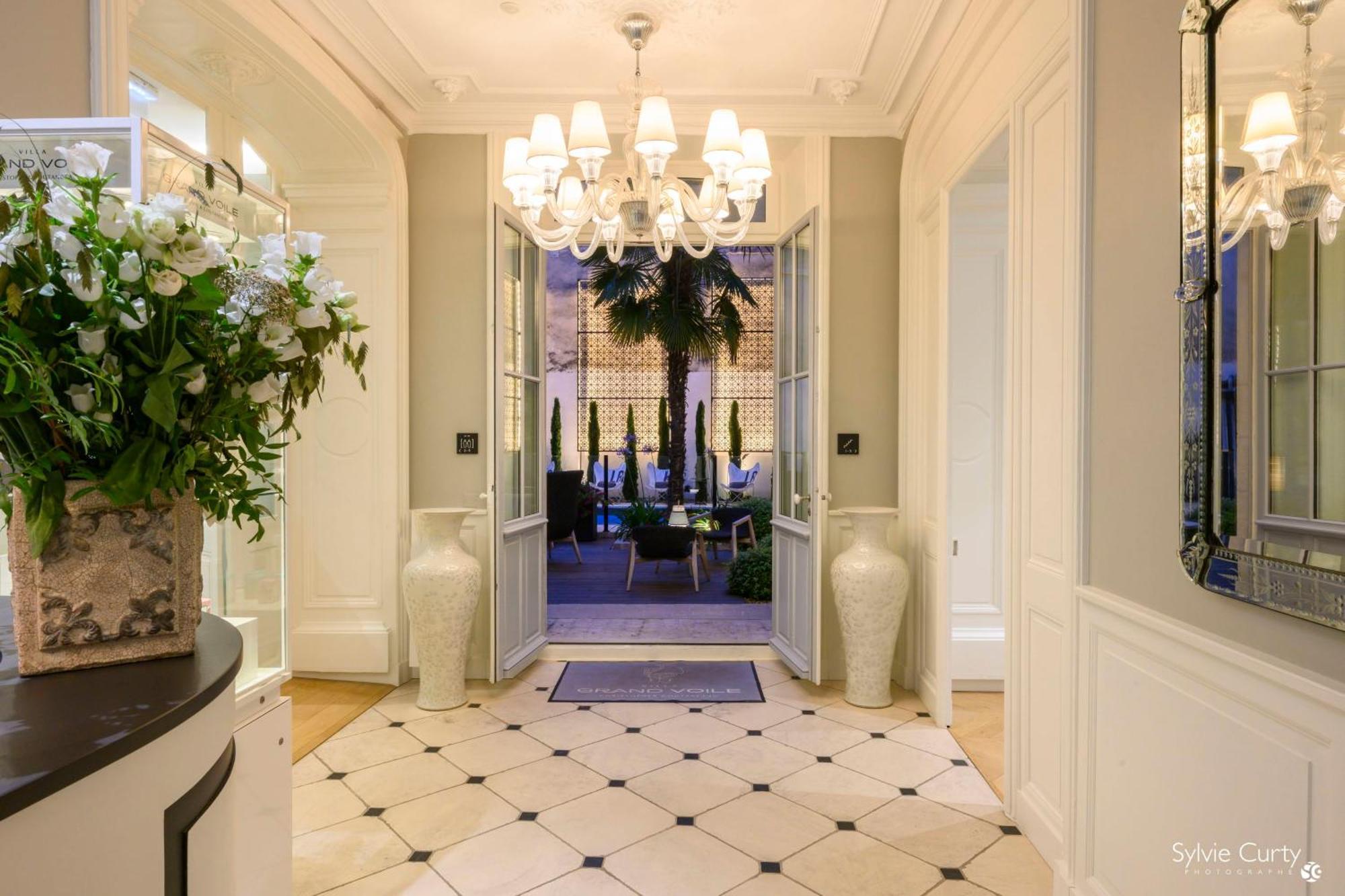Hotel Grand Voile - Christopher Coutanceau *